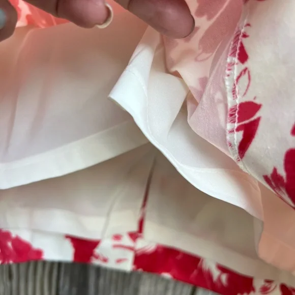 THE LIMITED Red Cream Watercolor Floral Stretch Pencil Skirt Women’s 6 NWT NEW - Picture 6 of 10